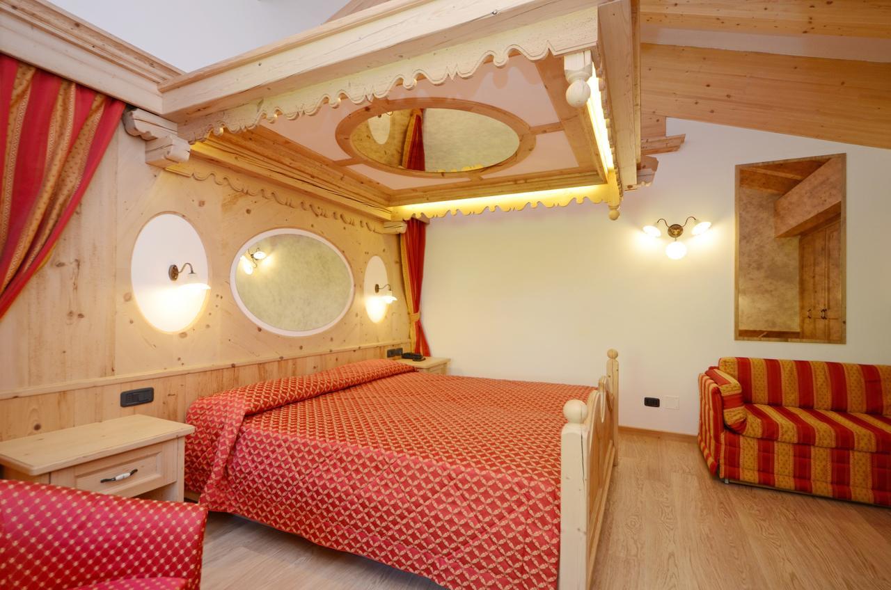 Hotel La Soldanella モエナ エクステリア 写真