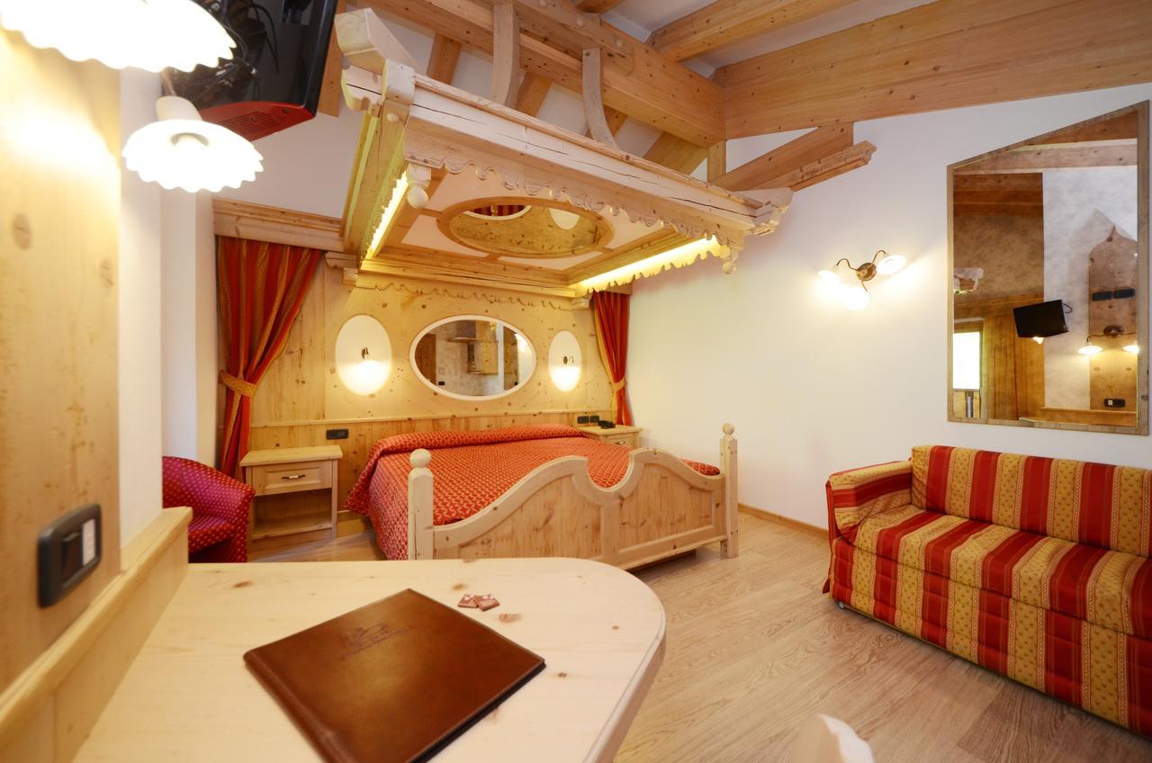 Hotel La Soldanella モエナ エクステリア 写真