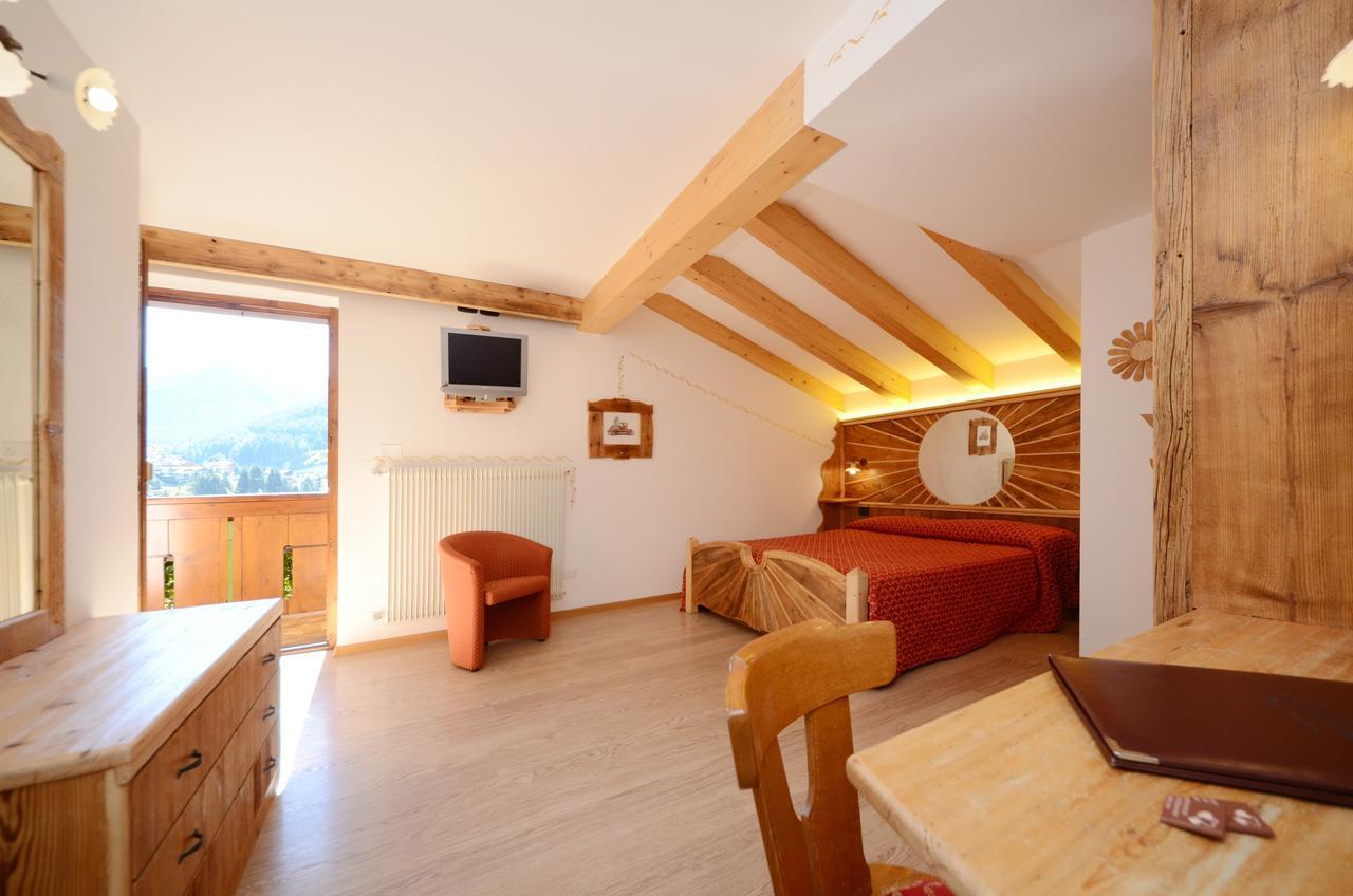 Hotel La Soldanella モエナ エクステリア 写真