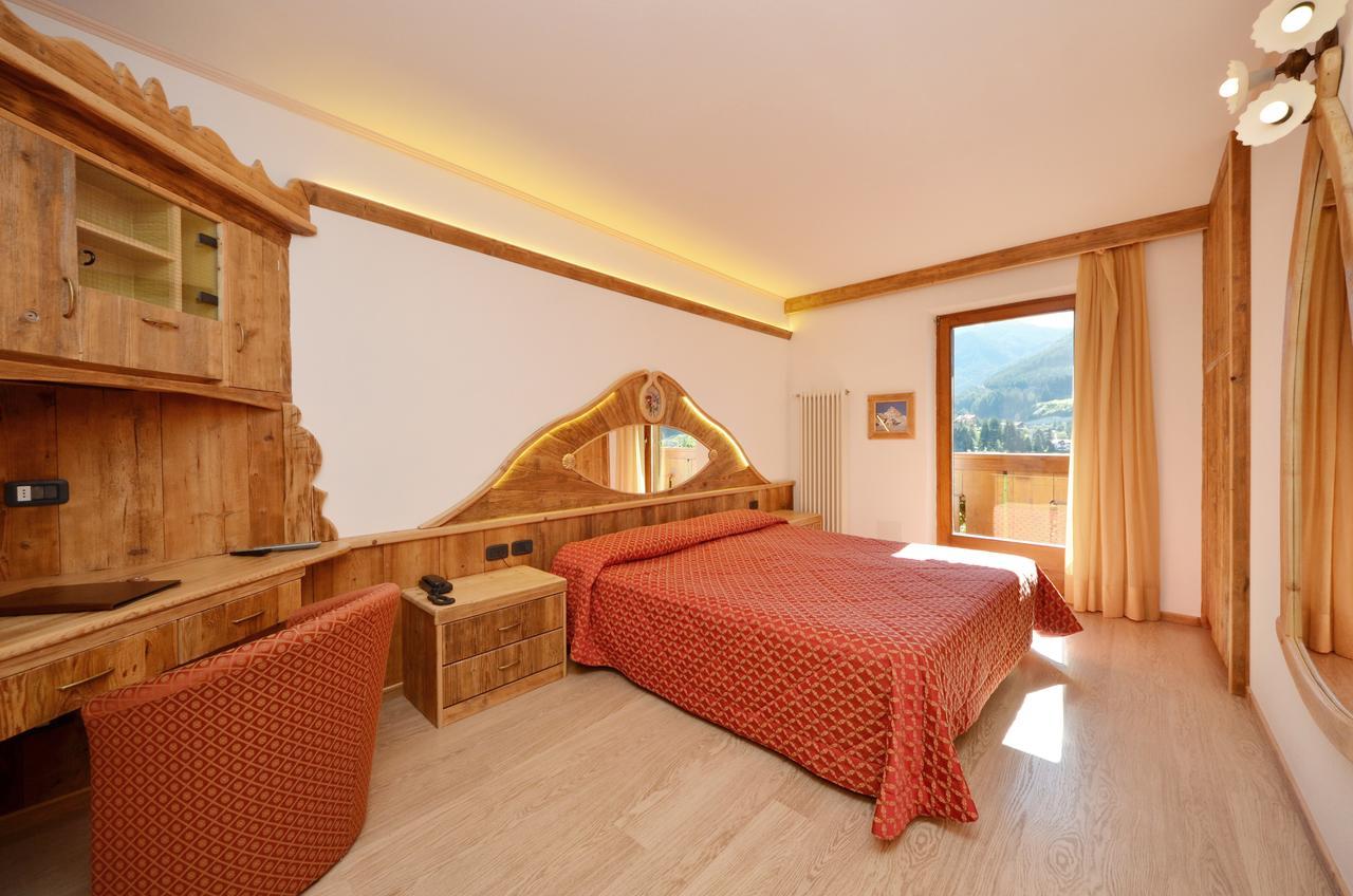 Hotel La Soldanella モエナ エクステリア 写真