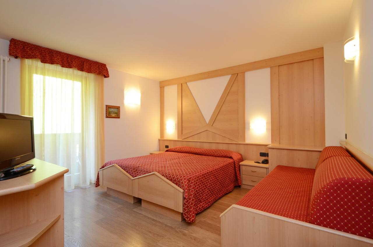 Hotel La Soldanella モエナ エクステリア 写真